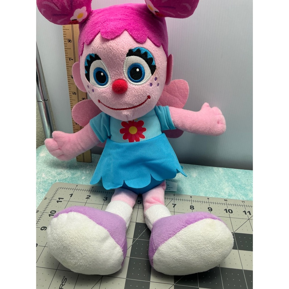 Sesame Street Abby Cadabby Pink Fairy Plush Stuffed Animal Toy 15 Inch